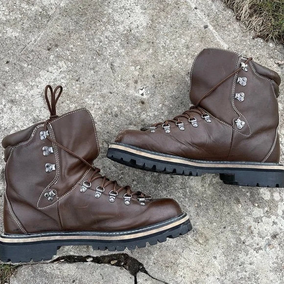 Vintage Adidas High Top Chunky Boots Brown Rare